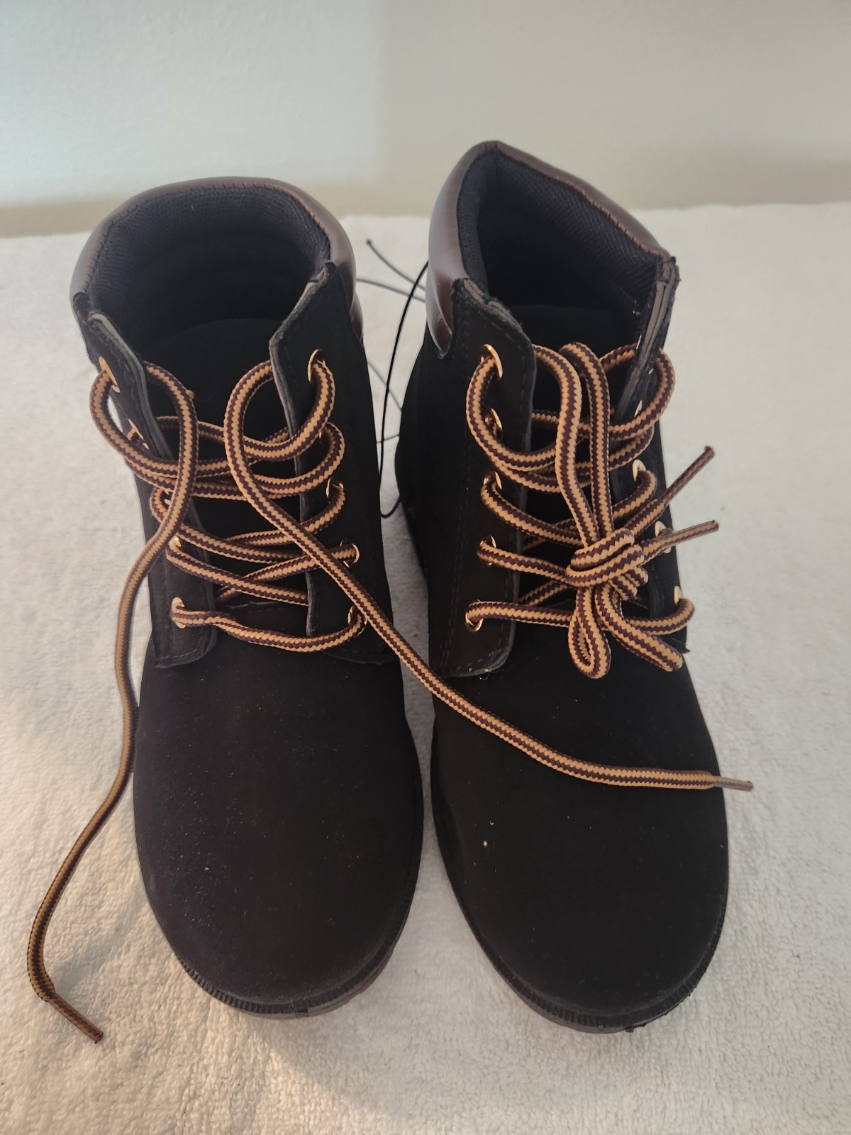 Boys NWT HIGHLAND ORIGINAL BOOTS Size13 black