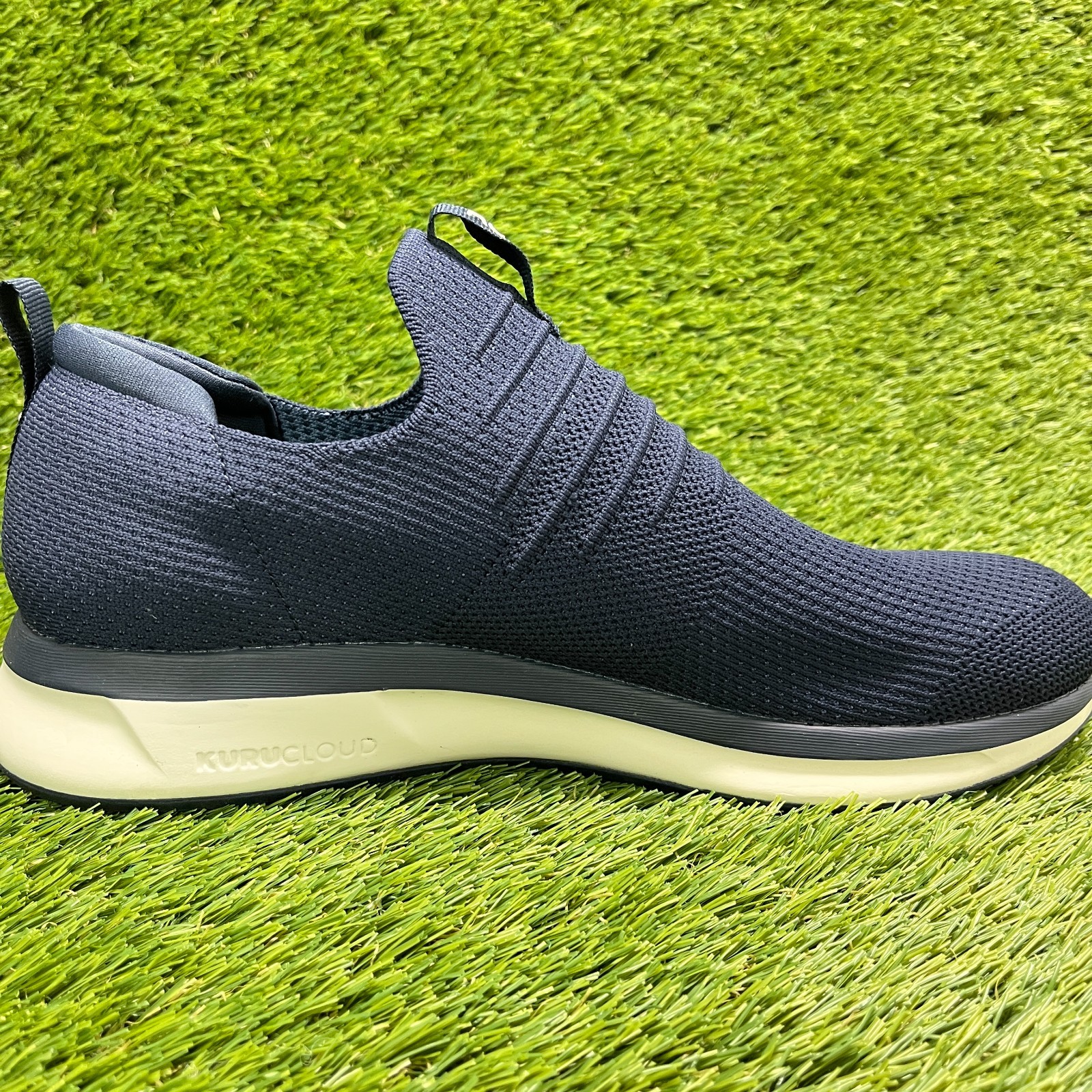 Kuru Atom Slip-On Mens Size 11 Blue White Athletic Running Walking Shoes Sneaker