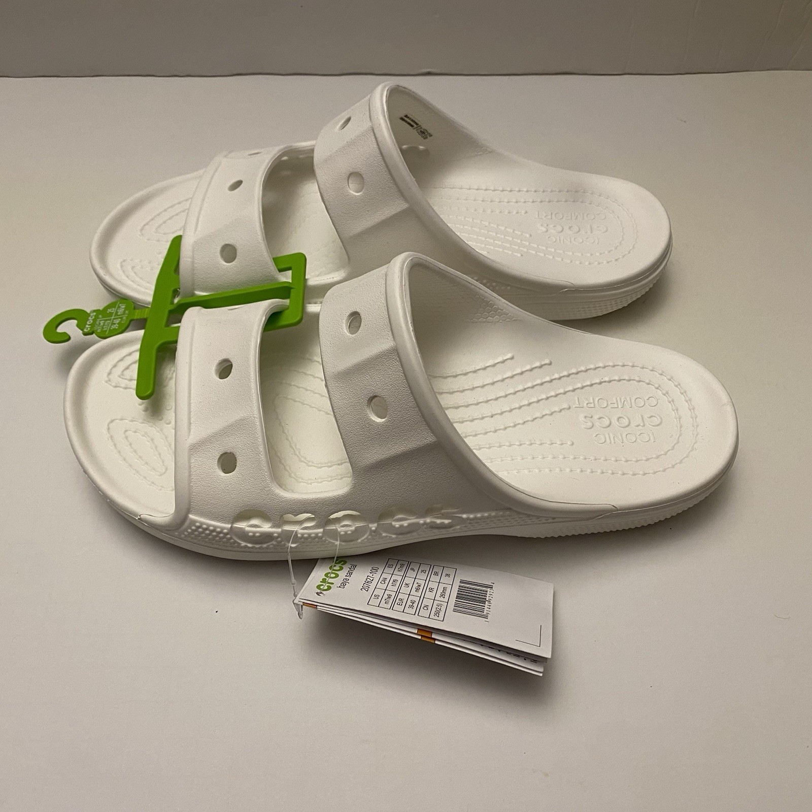 Crocs Unisex White Baya Slide Sandals. Men 7 / Women 9. NEW
