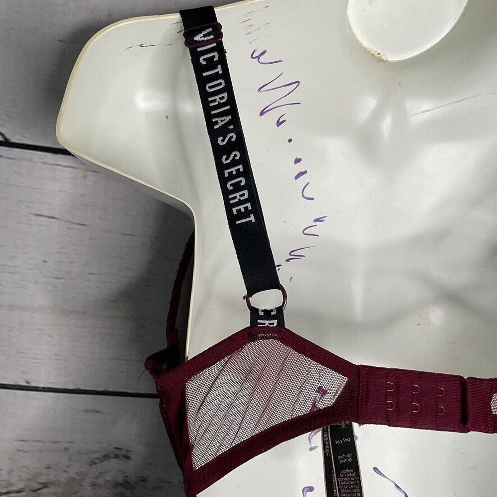 Victoria’s Secret Very Sexy Burgundy Lace Padded Push Up Bra Women 32D Sri Lanka
