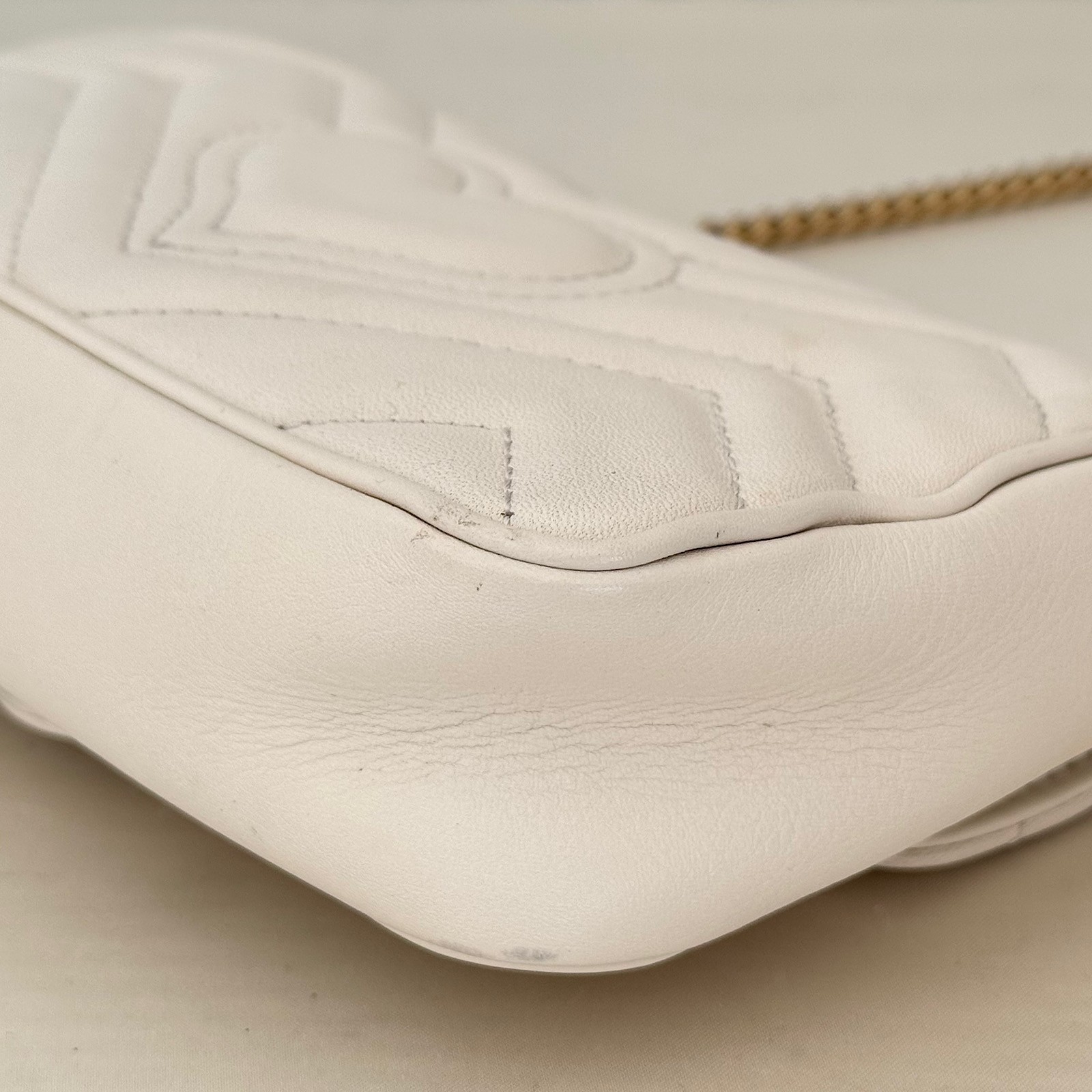 GUCCI GG Marmont 476433 Leather Chain Shoulder Bag White Crossbody with Dust Bag