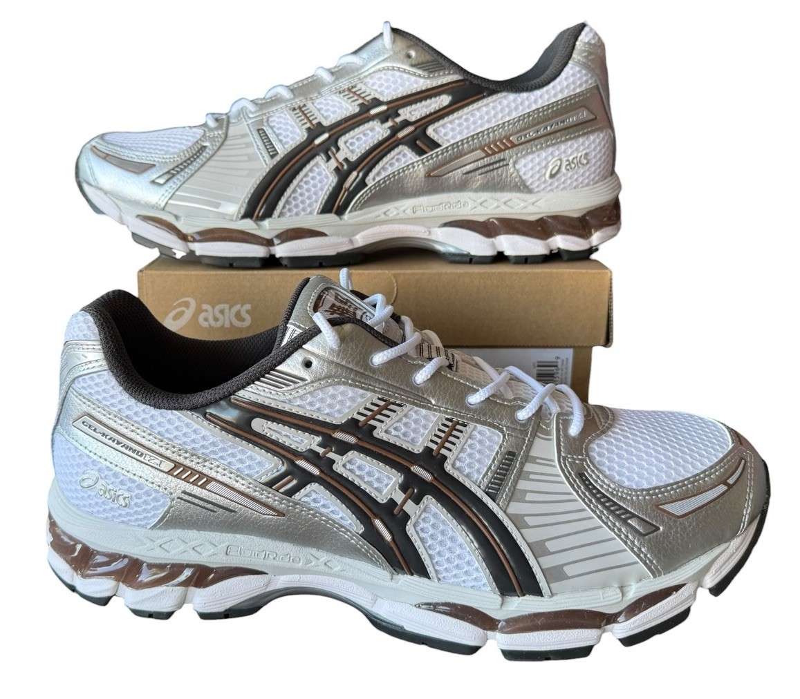 ASICS Gel-Kayano 12.1 White Graphite Grey 1203a759-104 Mens 11 NEW