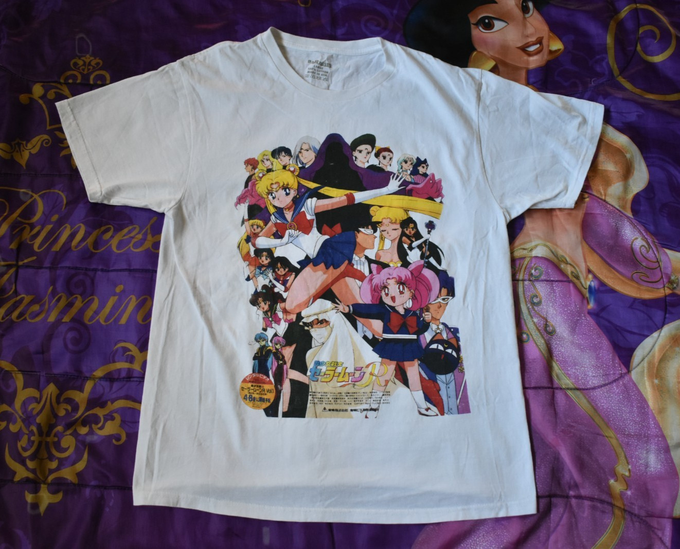 VTG RARE Characters Vintage 90s Made In USA Sailor Moon R Anime T-Shirt Size L
