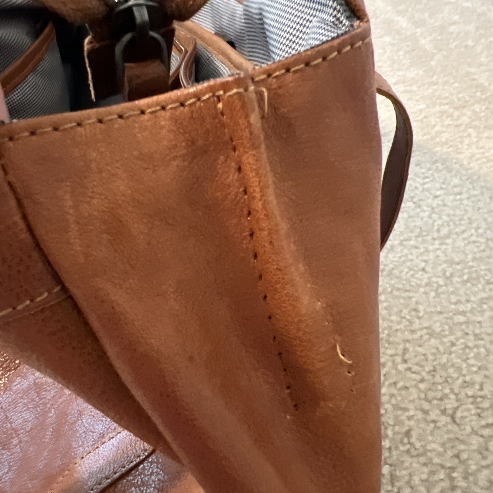 Spikes & Sparrow brown genuine leather laptop shoulder bag various pockets