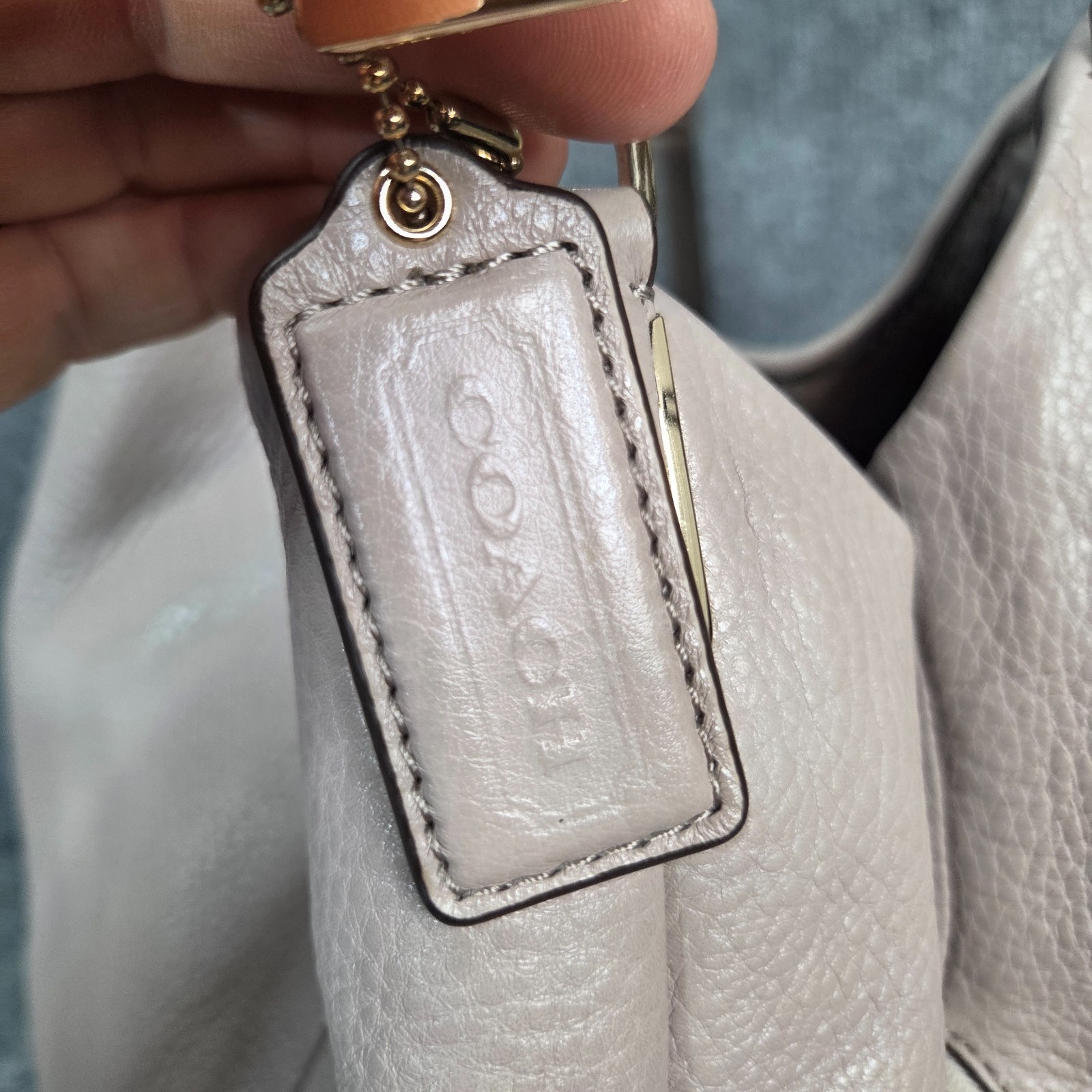 Coach Bag 26224 Madison Pebbled Leather Phoebe Shoulder Bag Taupe Preowned Clean
