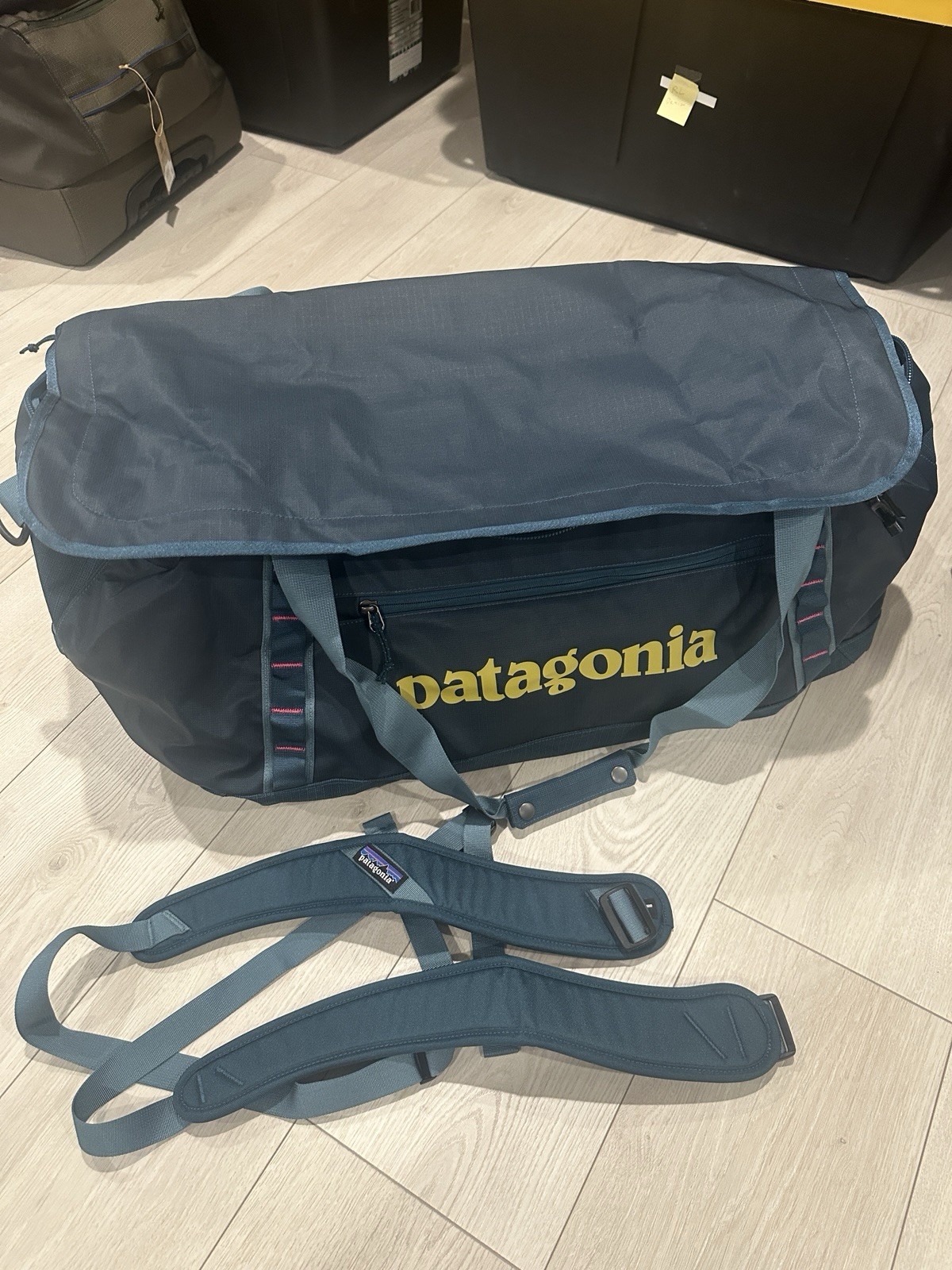 New Patagonia Black Hole Duffel 70l Tide