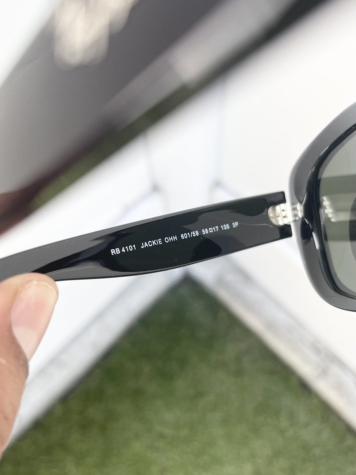 NEW Authentic Ray-Ban Jackie Ohh Polarized RB4101 4101 Black G15 Lens 58/17