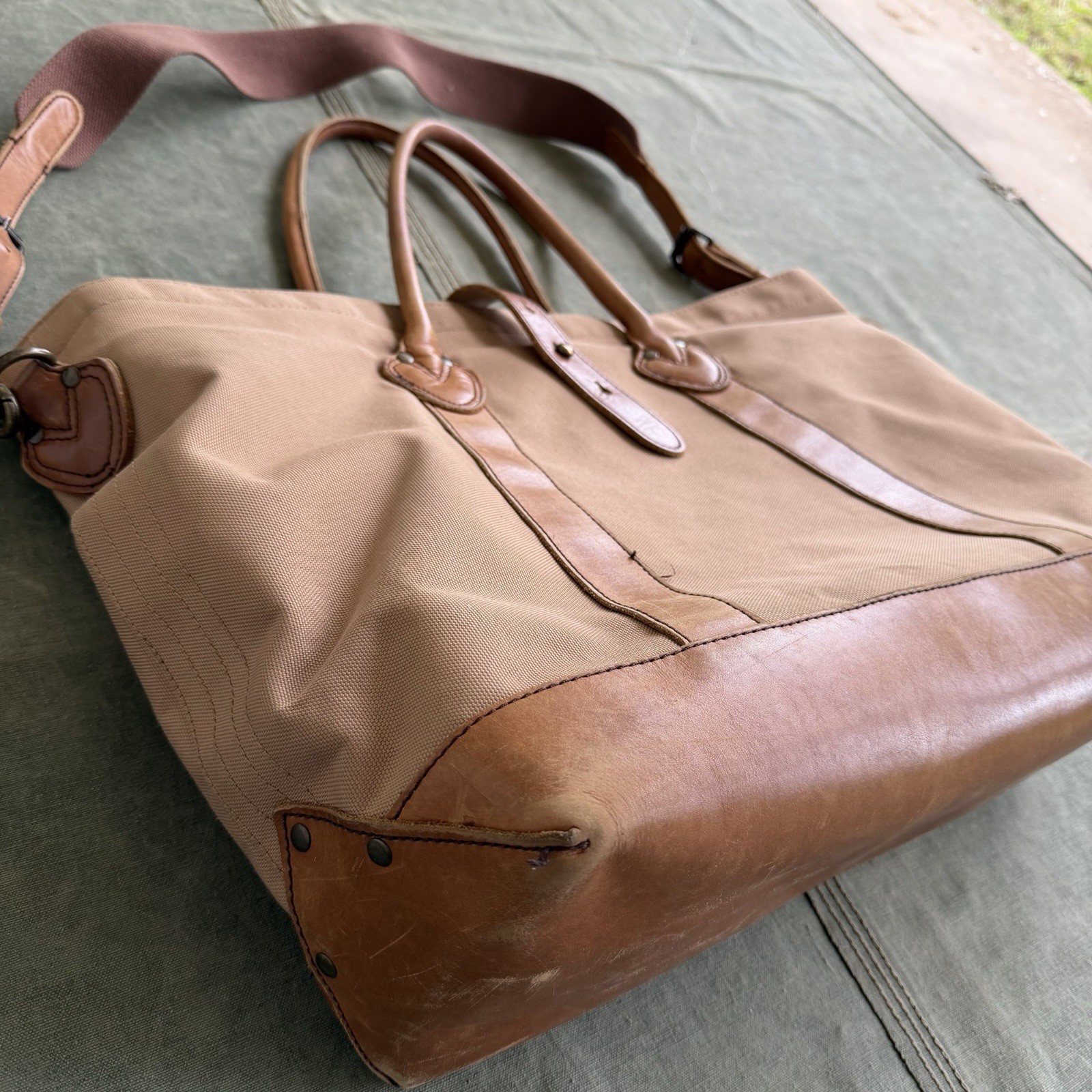 LL Bean Signature Boat And Tote Canvas Leather Strap Shoulder Duffle Boston Bag