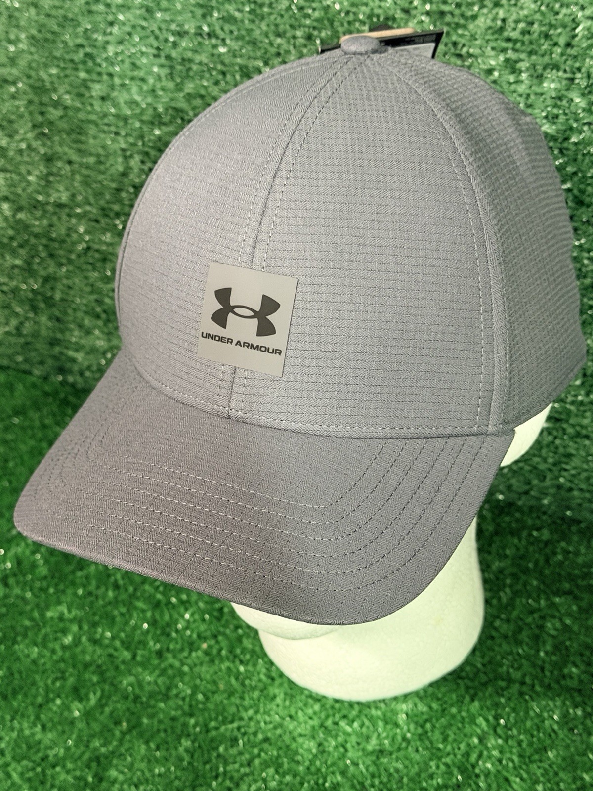 Under Armour Iso-Chill Stretch Hat Fitted XL/2XL Charcoal Gray (1383438), New