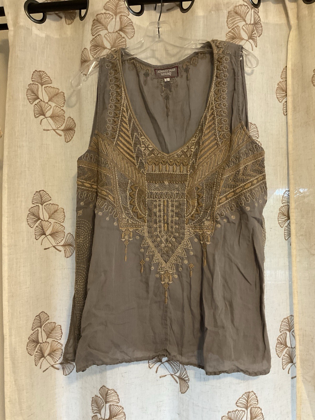 JOHNNY WAS Workshop Sz L Embroidered Tank Top Shirt Blouse Tunic Ramie