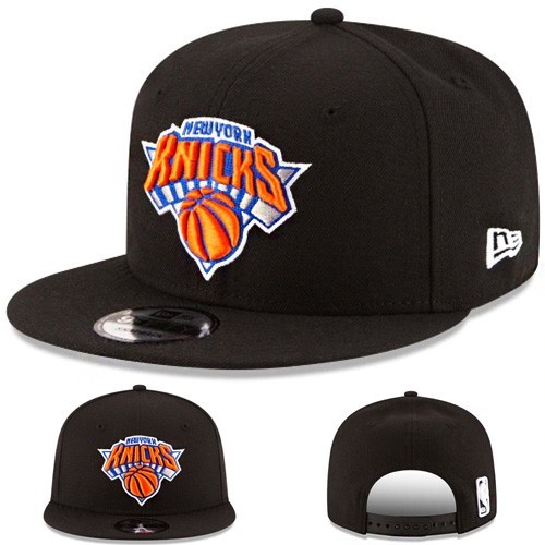 New Era New York Knicks 9Fifty Snapback Hat NBA Official Classic Solid Black Cap