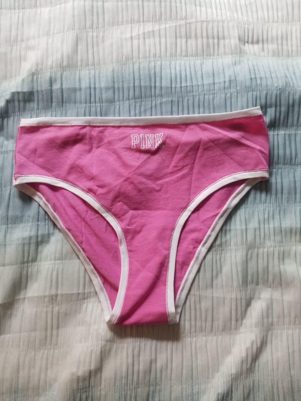 Pink Cheeky Panty Victoria’s Secret Large NWT