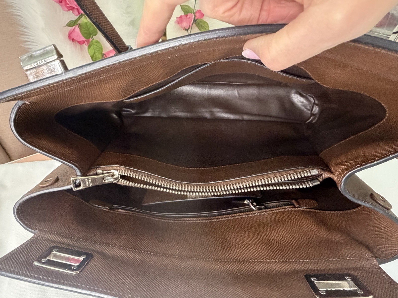 Prada Galleria Double Zip Tote Brown Saffiano Executive Handbag w/ 2 COA