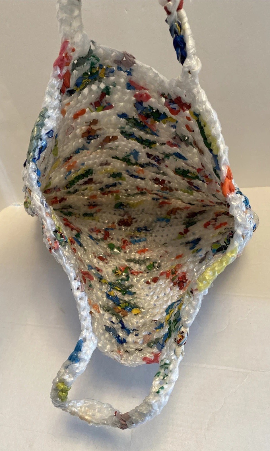 Candy Wrapper Plastic Woven Shoulder Medium Tote Bag Lightweight Artsy Retro EUC