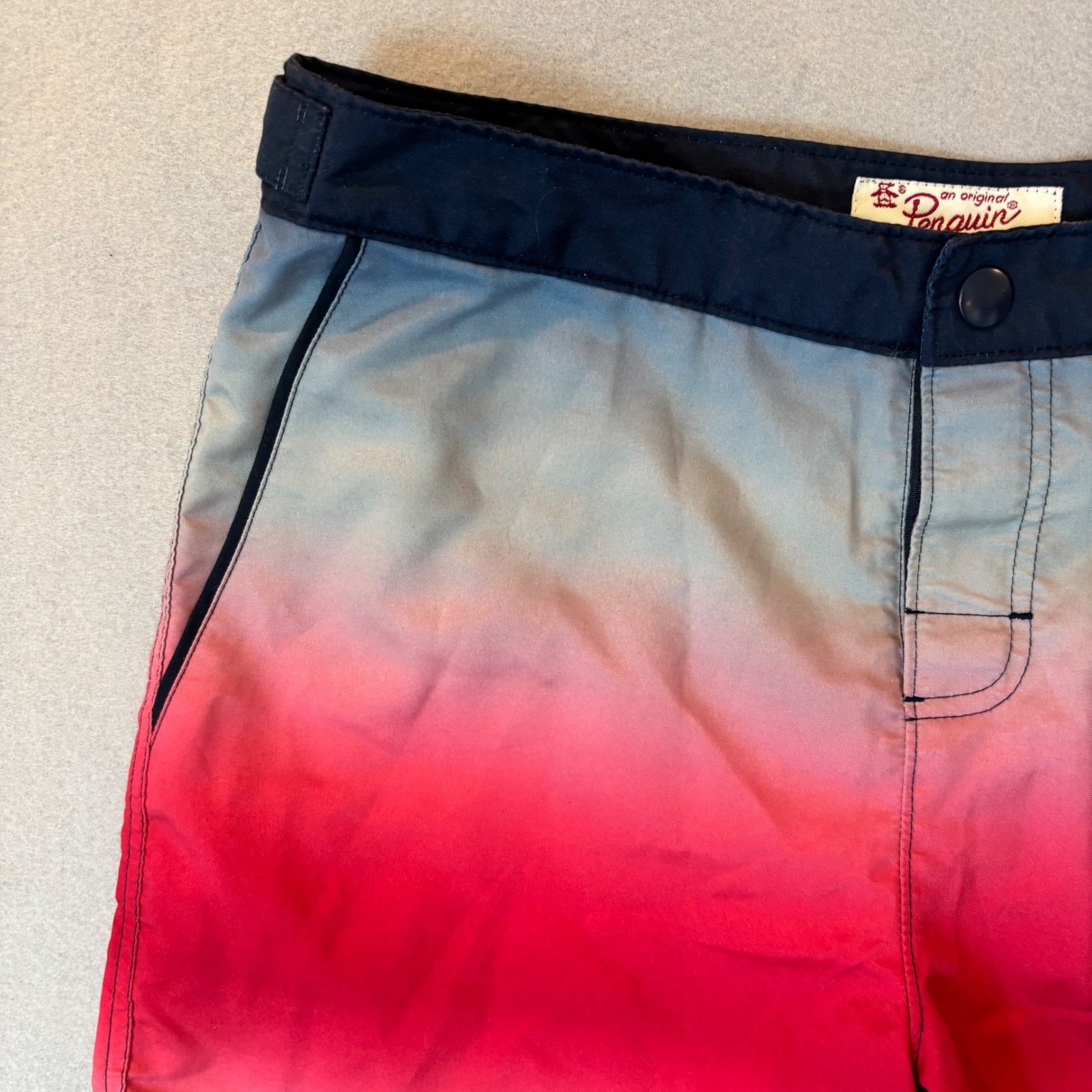 Original Penguin Mens Ombre Sunset Board Shorts Red Blue Swim Trunks Size 30