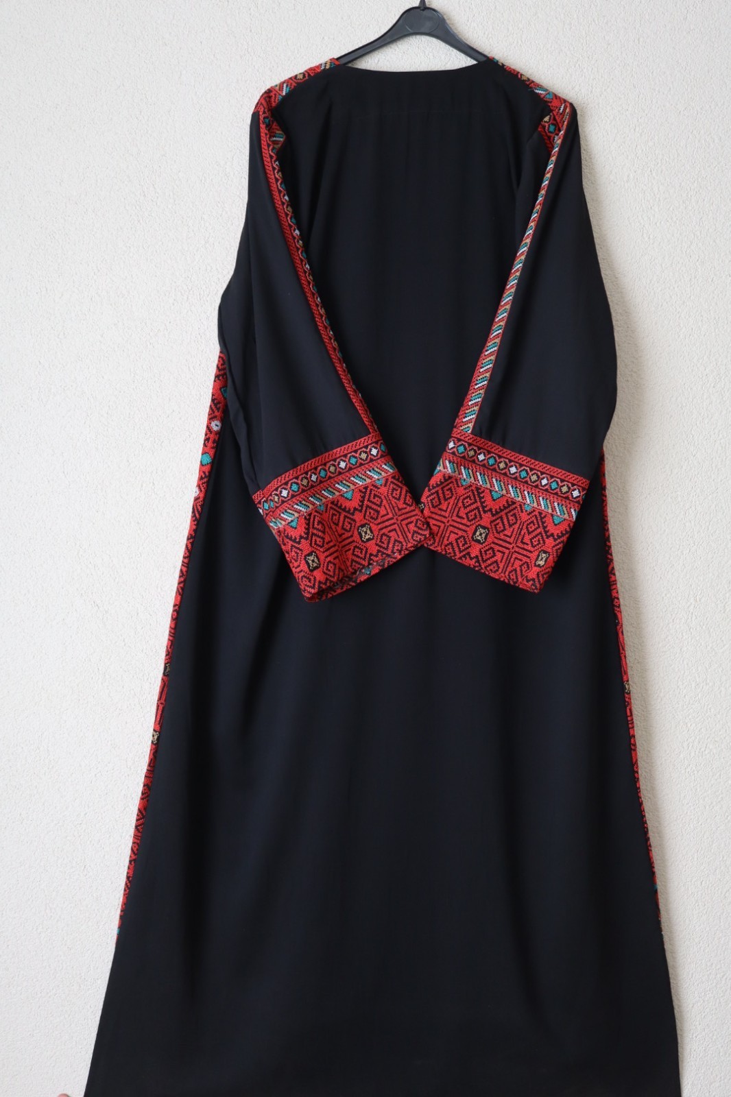 Traditional Palestinian / Jordanian Embroidered Thobe Kaftan Dress Black -ZAHRA