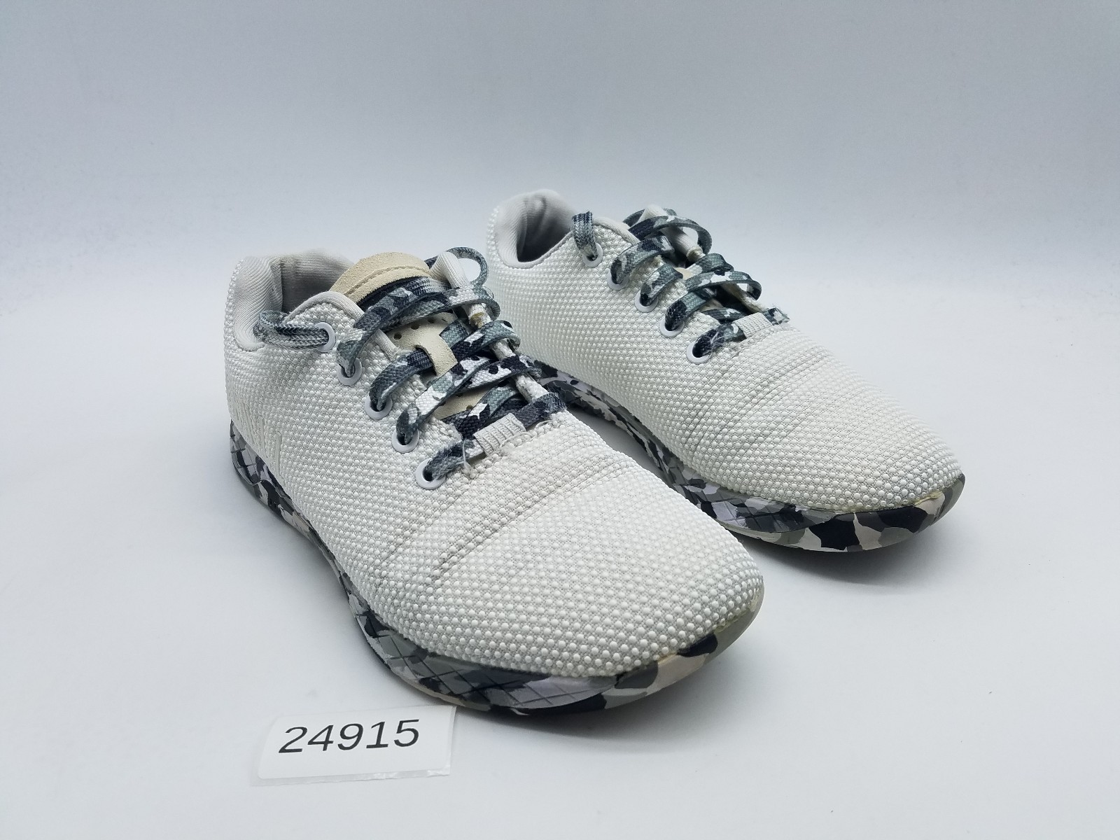 Nobull Superfabric Trainer Women’s Size 7.5 Workout Gym Shoes White Black Gray