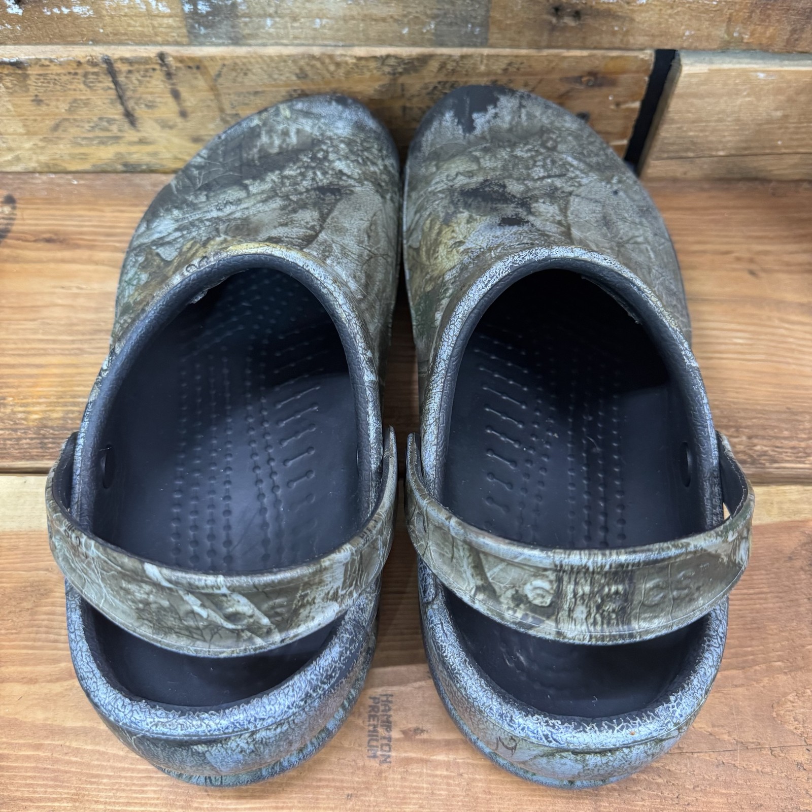 Crocs Classic Camo Clogs M10/W12 Multicolor Realtree Slip On Unisex