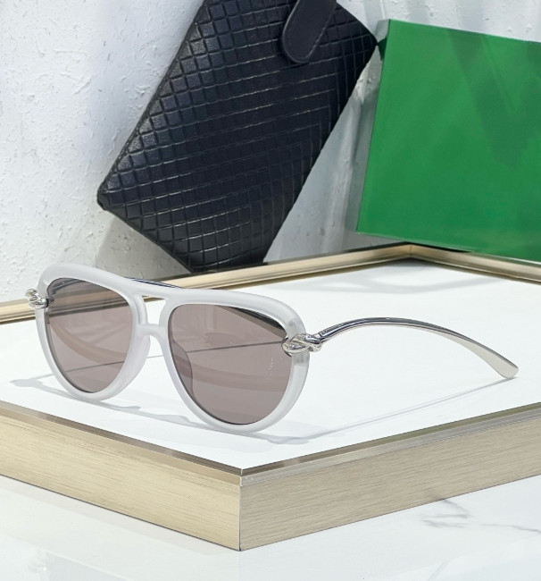 BOTTEGA VENETA BV1418S size:58-15-145 sunglasses new