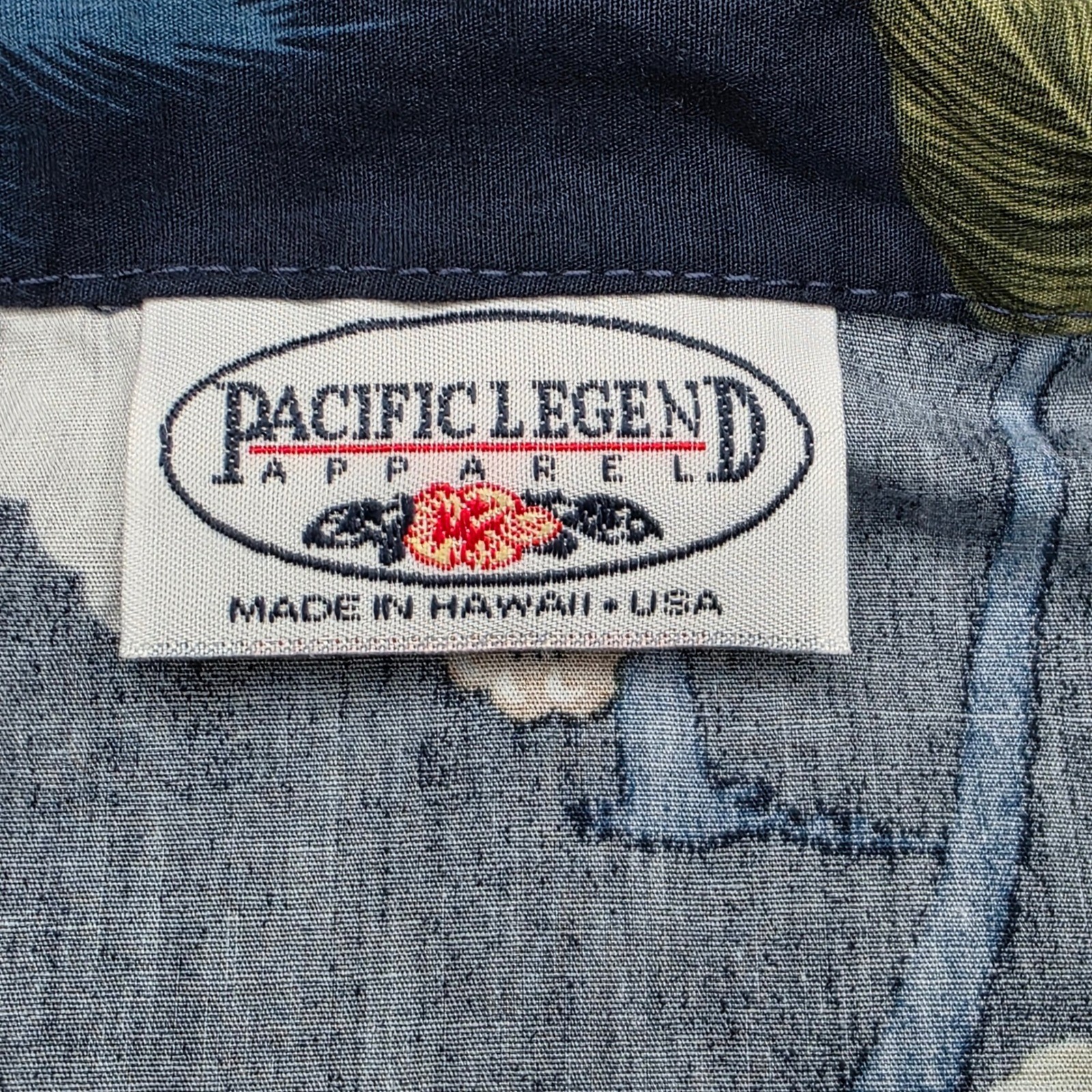 Men’s Large Pacific Legend Hawaiian Shirt Blue Hibiscus Palm Tree Aloha Made In