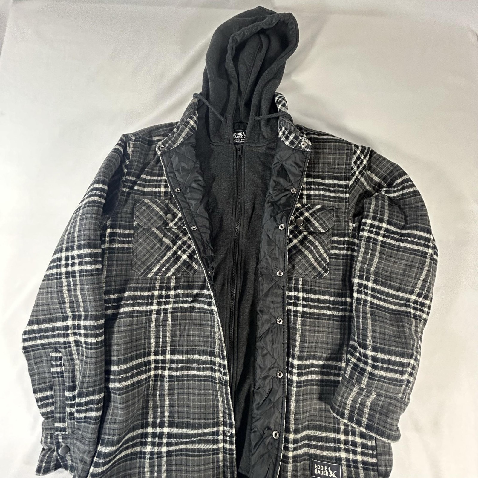 Eddie Bauer Jacket Mens Medium Gray Plaid Quilted Hooded Flannel Lined Coat