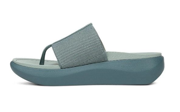 Vionic Beach Aqua Platform Toe Post Sandal, Bodega Blue