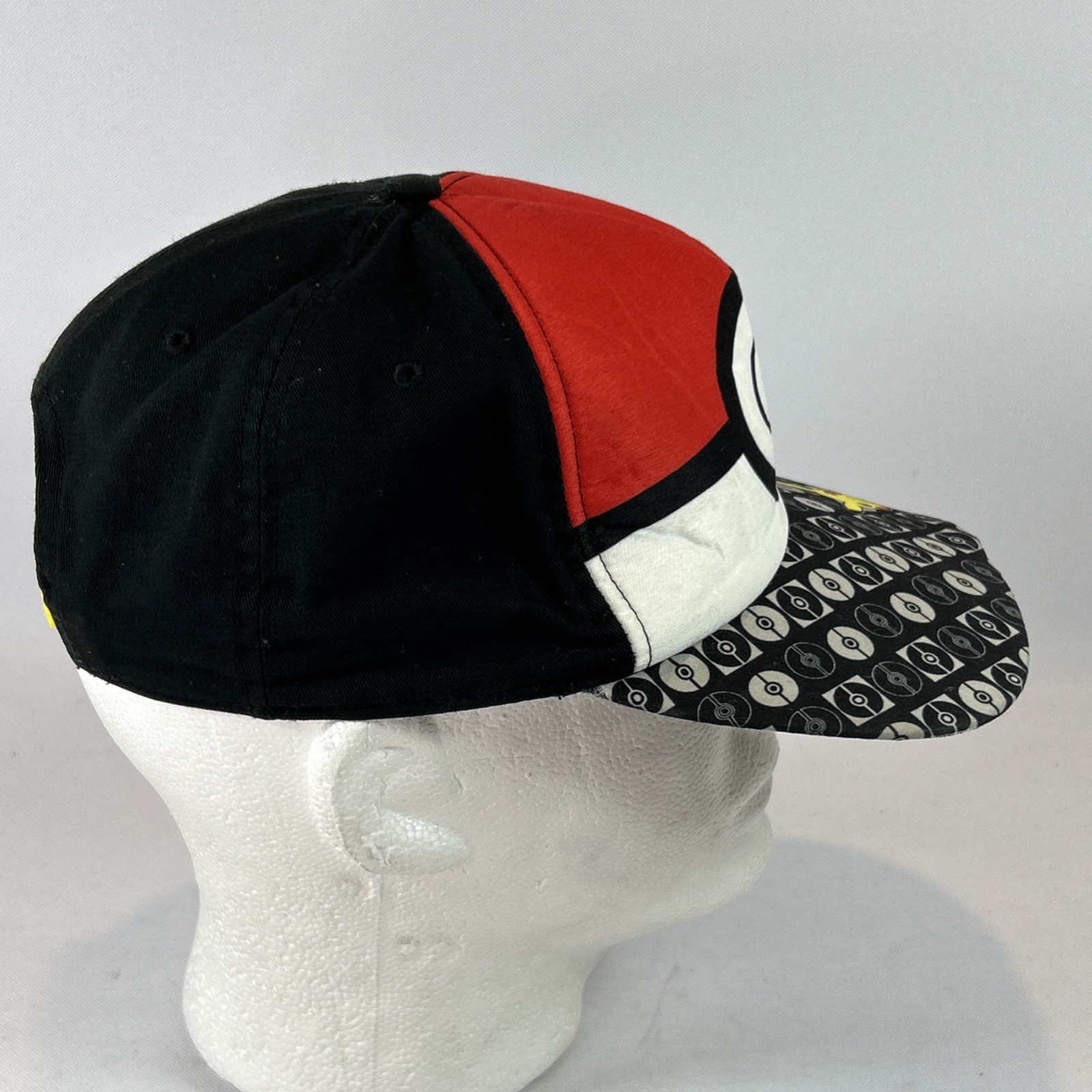 Pokemon Trainer Ash Ketchum Red Snapback Hat Cap Poke Ball (YOUTH OSFM) 2020