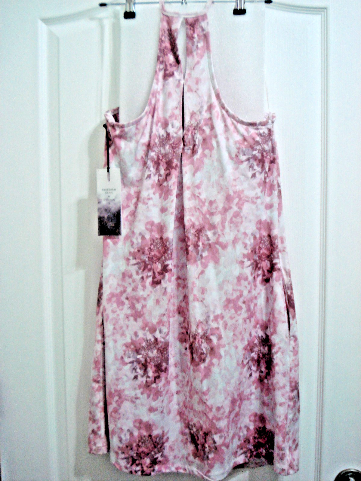 Kyodan Freedom Trail Stretch Rose Tie-Dye Athletic Dress Built-In Bra NWT Sz. M