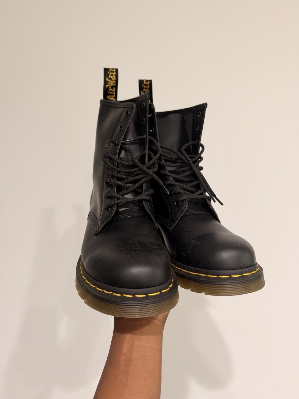 Dr. Martens 1460 Women’s Original Smooth Leather Lace Up Boots – Black, Size 10