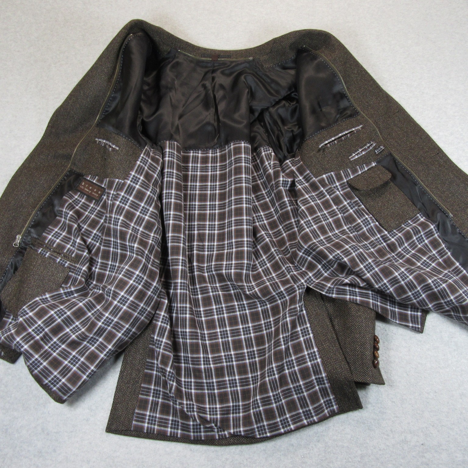Kroon Tweed Sport Coat 46L 3 Button Brown Herringbone Throat Latch Double Vent