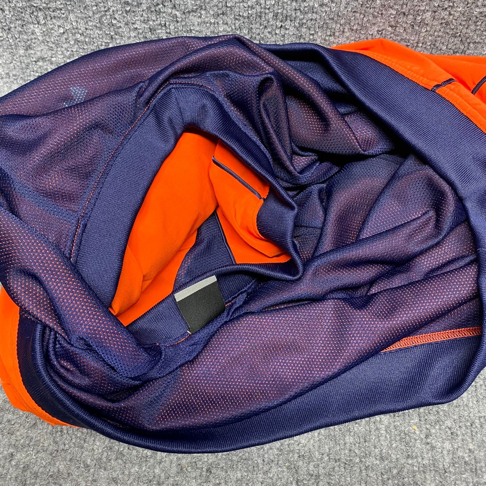 Under Armour Auburn University Breathable Pullover Men’s Size Medium