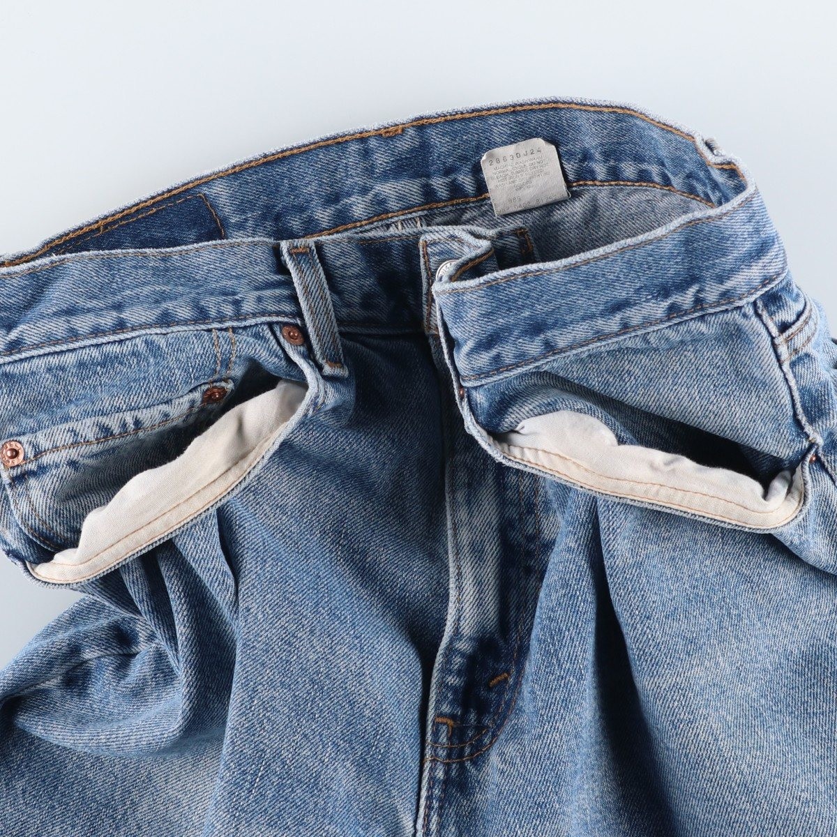 Used 2000’S Levi’s 00505-4891 Regular Fit Straight Leg Tapered Denim Pants M…