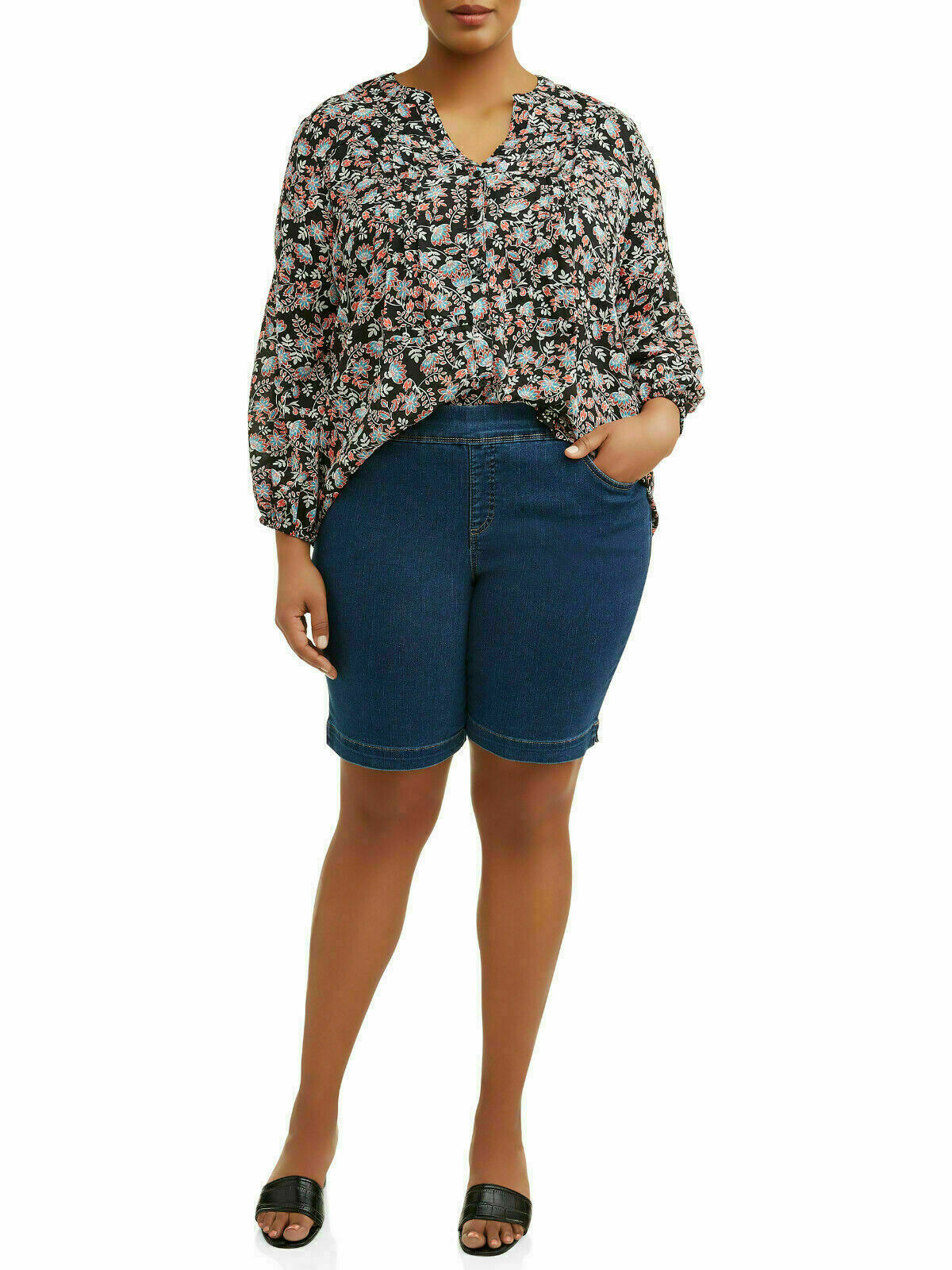 Terra & Sky /Jack David Women’s Plus Size Blue Pull on Denim jean Pants/Short