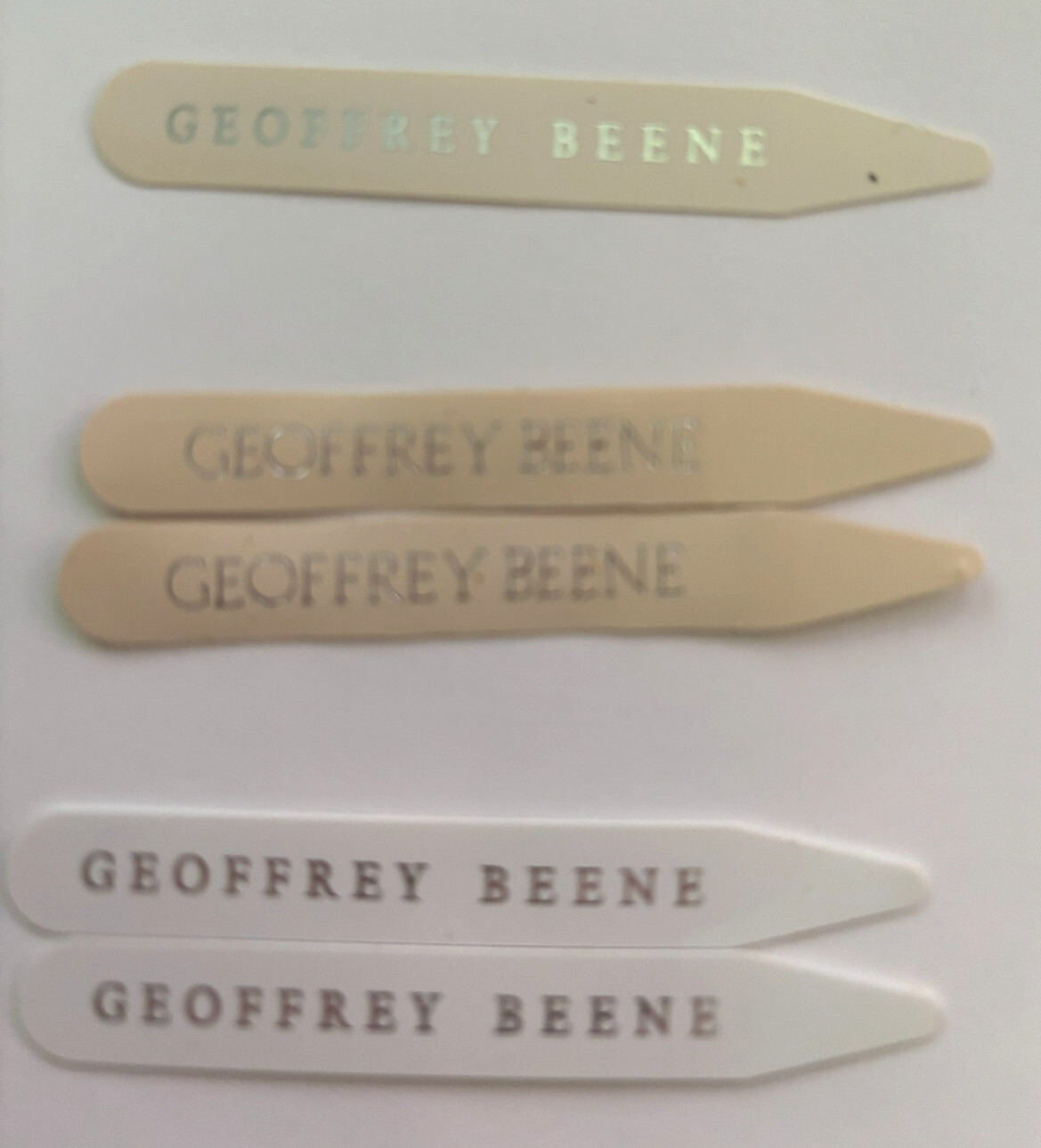 Vtg GEOFFREY BEENE Engraved White Beige COLLAR STAYS Set of 7 Acrylic Plastic
