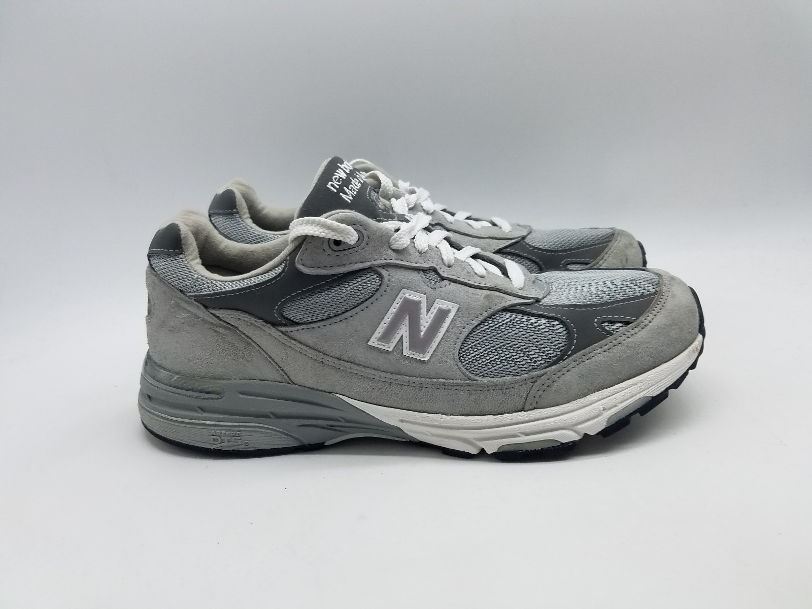 New Balance 993 Made In USA Men’s Size 11.5 2E (Wide) Sneakers Gray