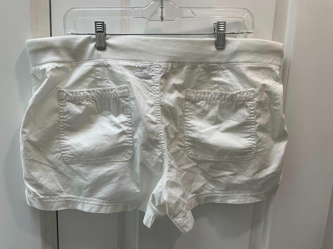 NWT a.n.a. White Shorts Size 14 Stretch Cotton Drawstring Utility Patch Pocket