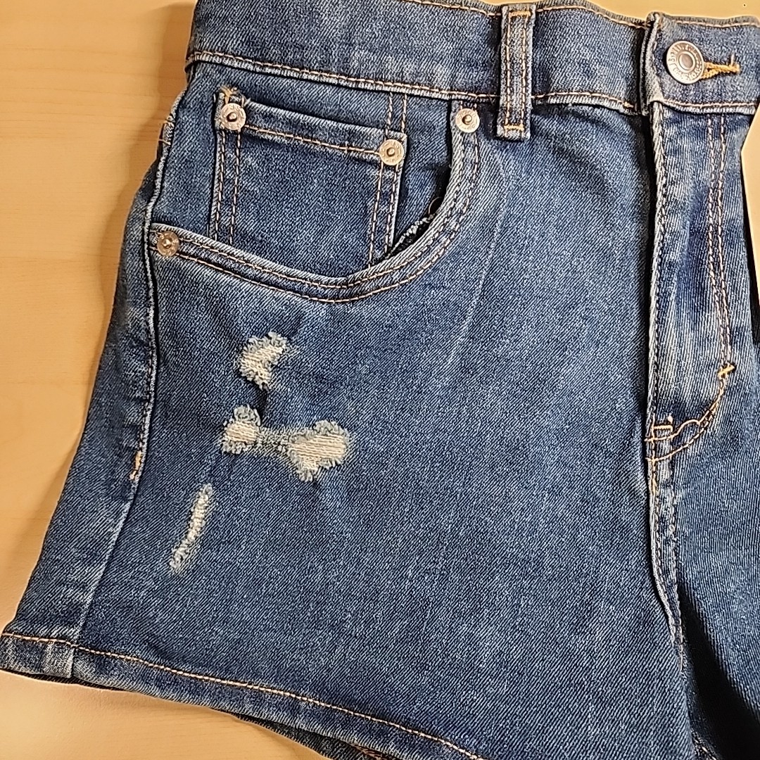 Levi’s Girls High Rise Adjustable Waistband Stretch Mini Mom Shorts Size 16