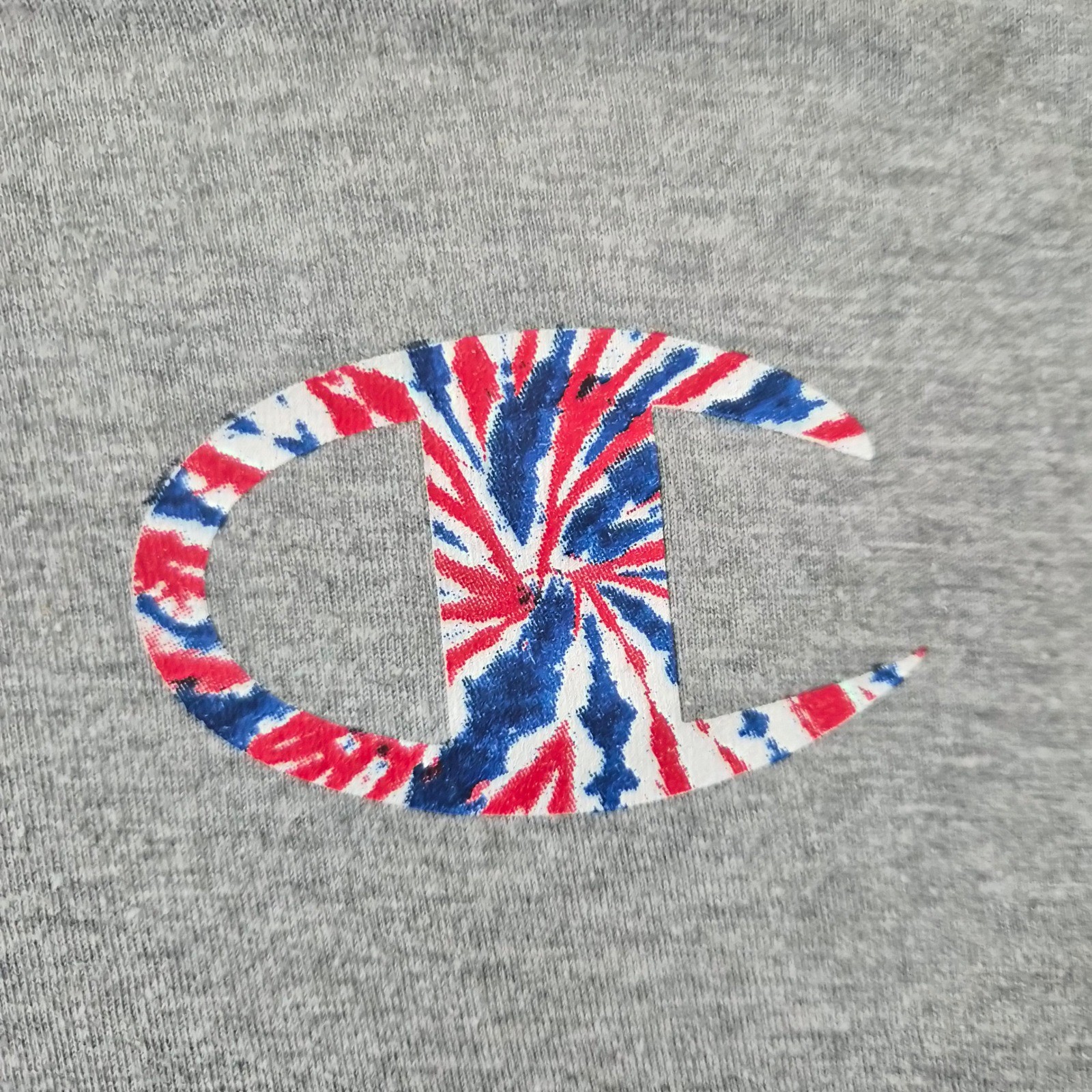 Champion Mens Gray T-Shirt Big C Tie Dye Logo Red White Blue Size M GT23H 806