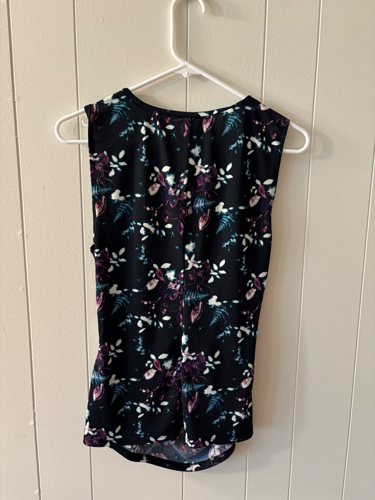 Robert Rodriguez Women’s Medium sleeveless Tank top Floral Blue Purple EUC E7