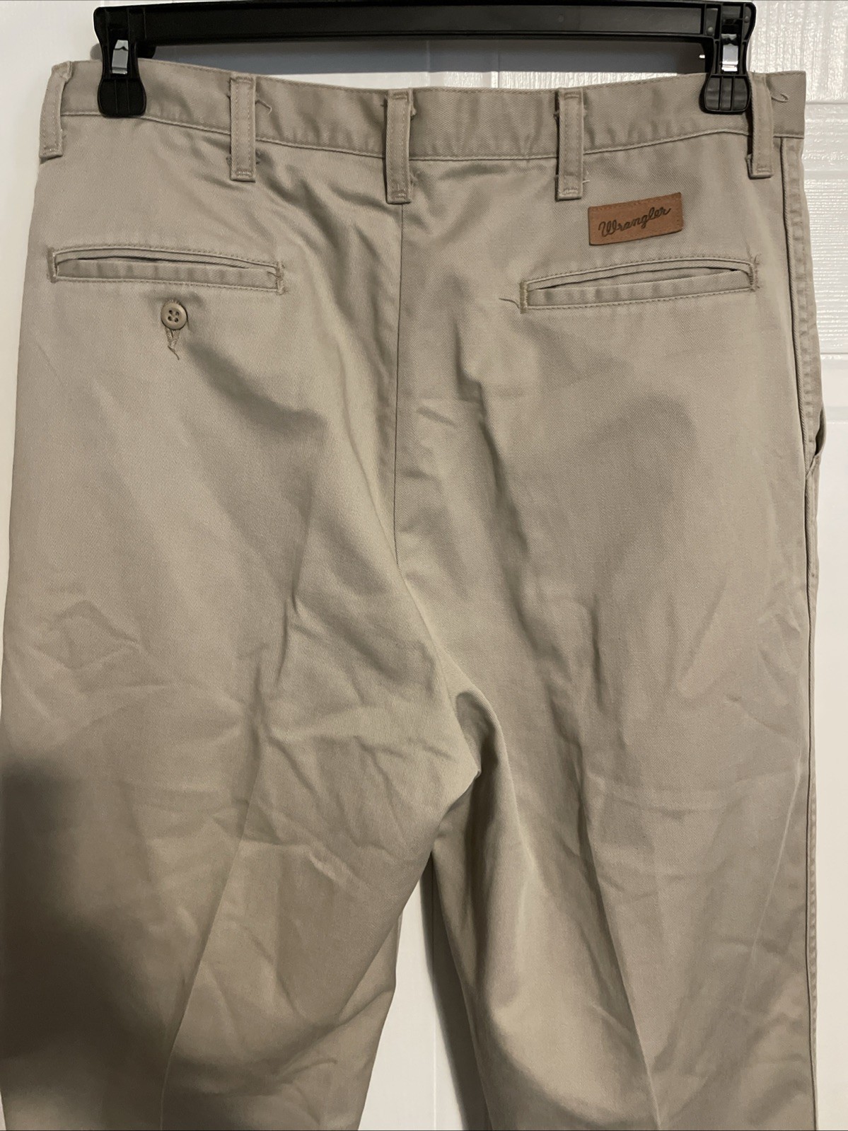 Vintage ACTUAL 90s Wrangler Khaki Pants Mens Size 34×36 Pleated Chinos Twill USA