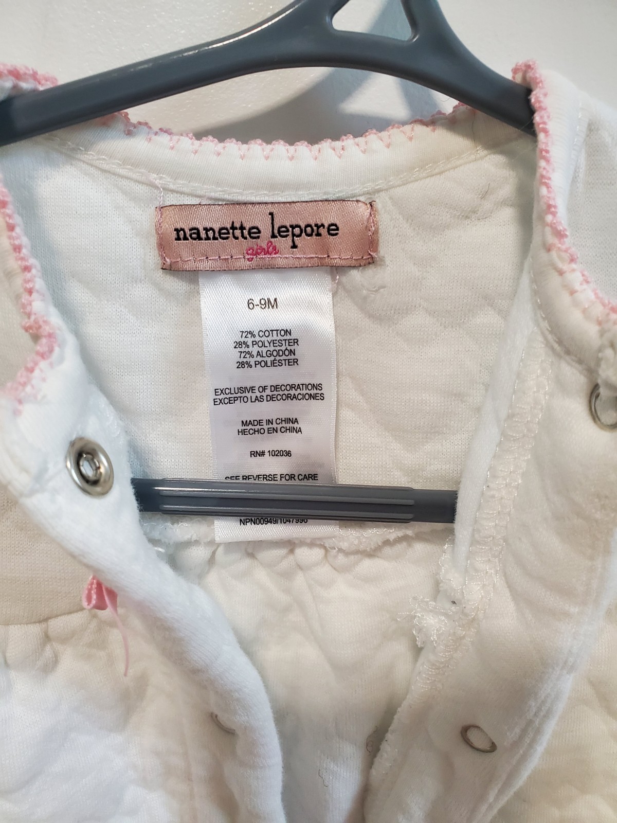 Nanette Lepore Girls White Quilted Footed One-Piece Sleeper 6-9M Bow Snap