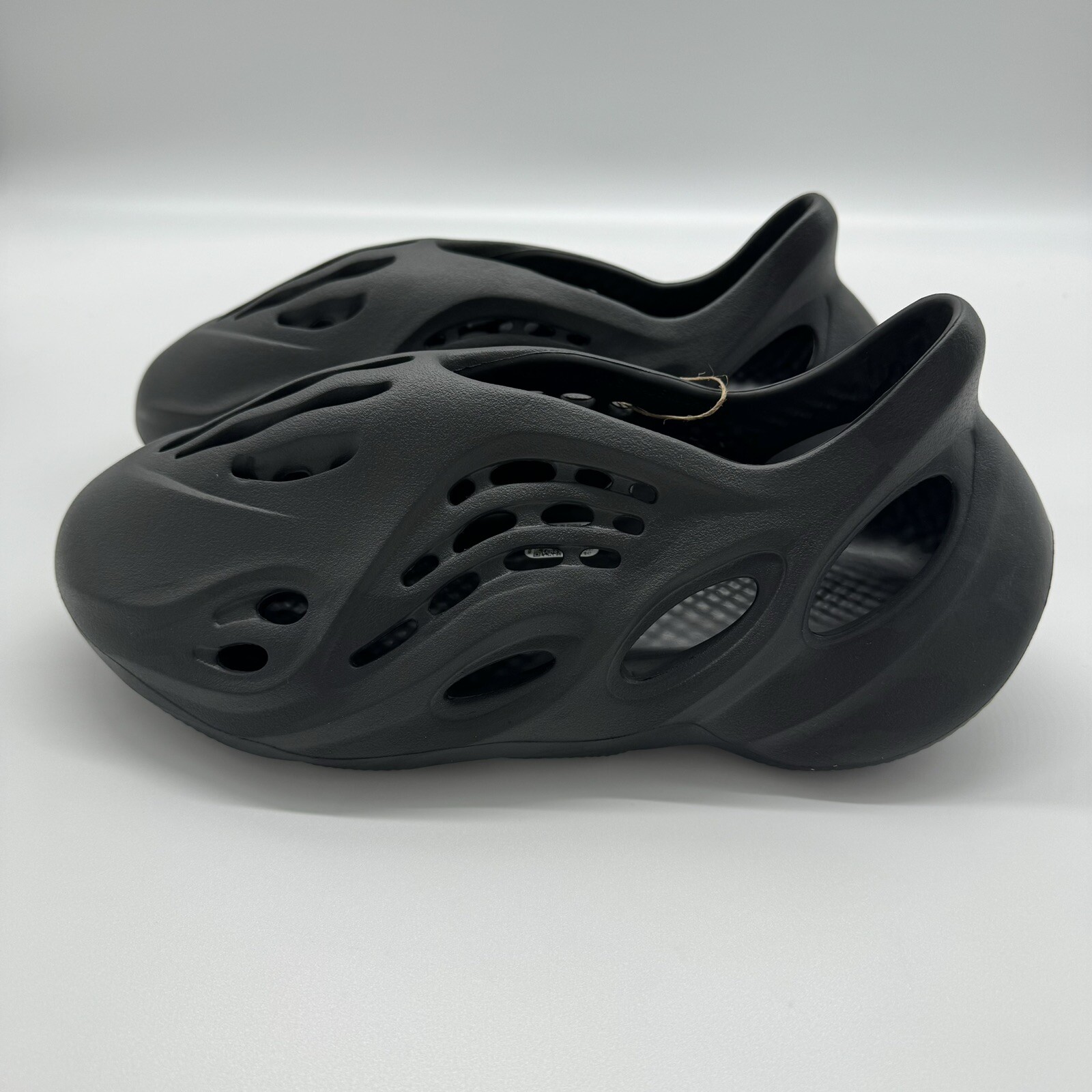 Adidas Yeezy Foam RNR Onyx (2022/2024)