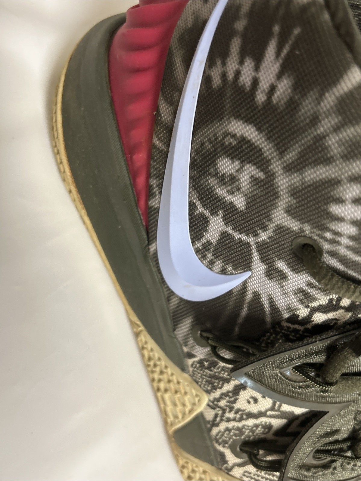 NIKE Kybrid S2 ‘What The Camo’ Men’s Size 13 CQ9323-300 Excellent Condition