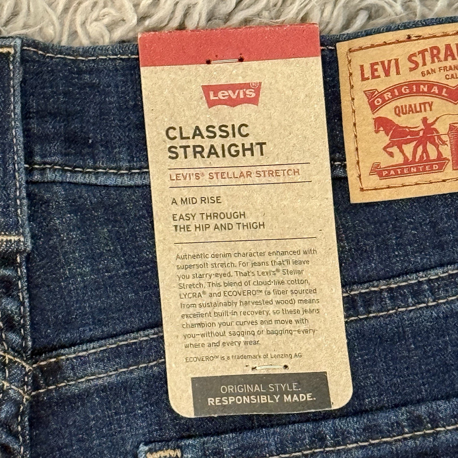 Levis Womens Classic Straight Leg Jeans 10 30 Lapis Dark Horse Medium Wash New