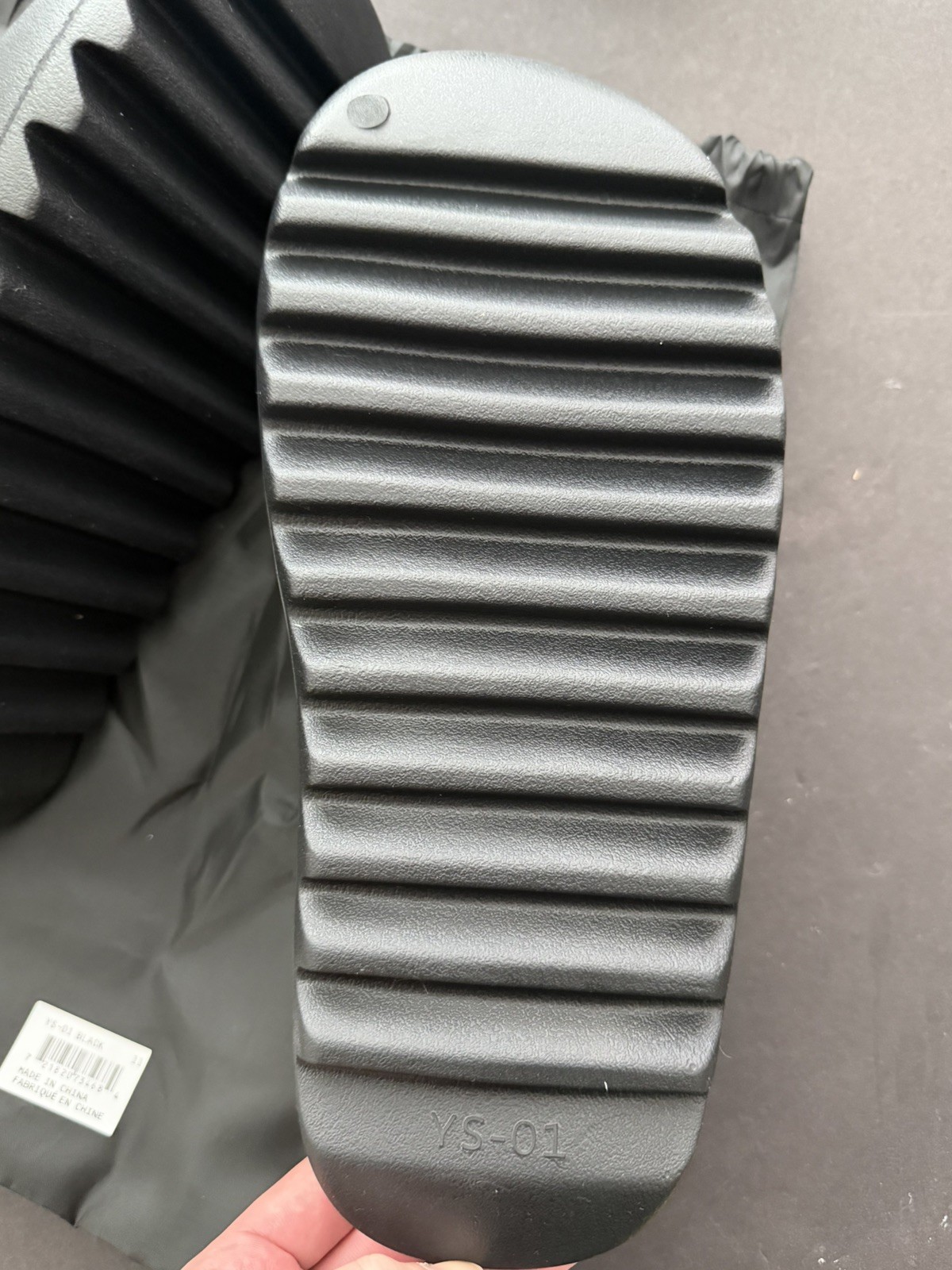 Yeezy Slide YZY YS-01 Black Color – Sz 11