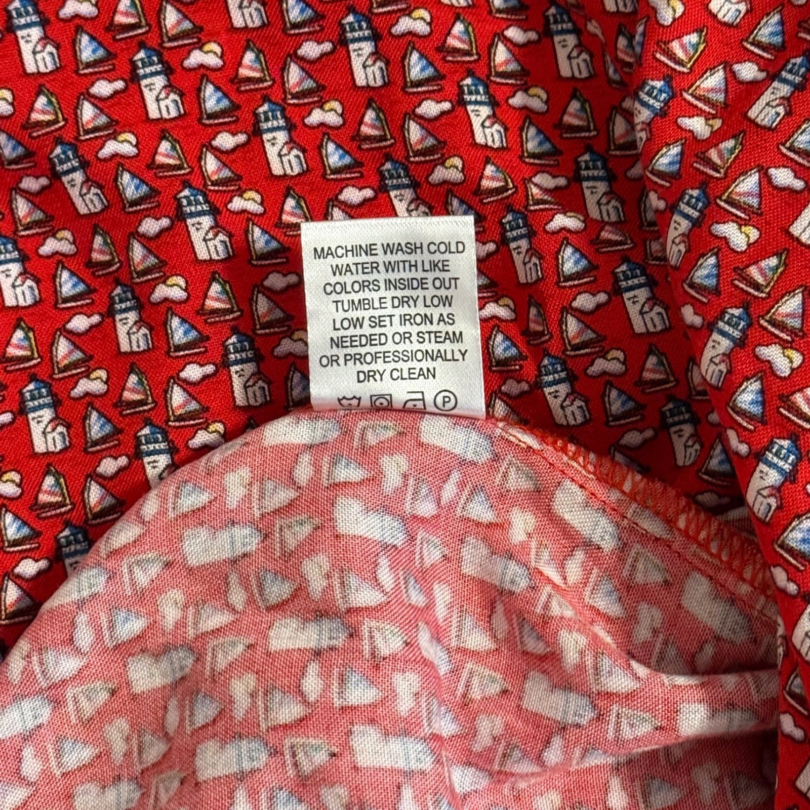 Grand & Greene Womens Red Nautical Lighthouse Sailboat Print Sleeveless Blouse L