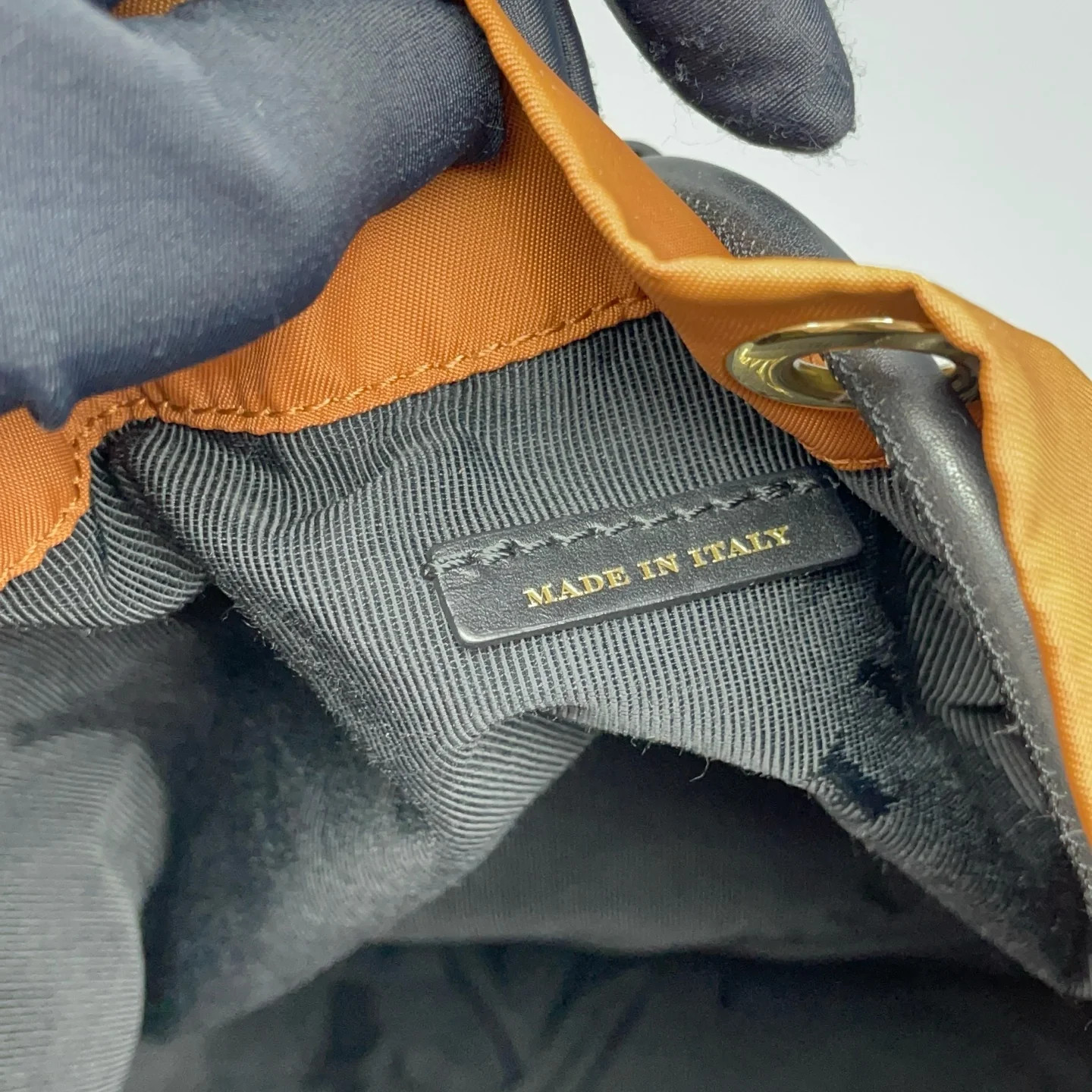 Burberry Medium Rucksack Backpack Brown Nylon (qy052726f5r)