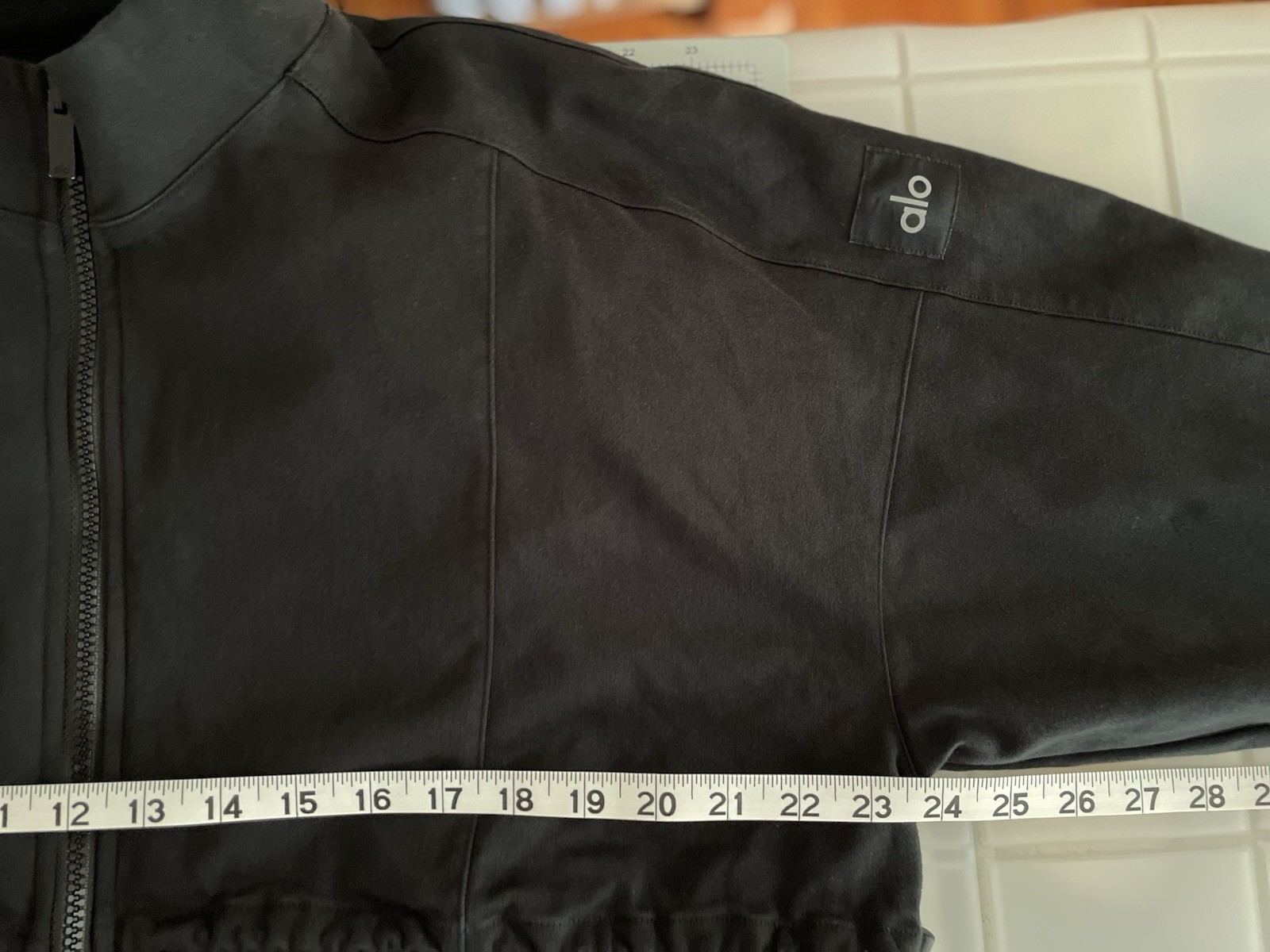 ALO On Point Black Moto Jacket Tight Inner Layer Boxy Cinchable Zip Up Outer