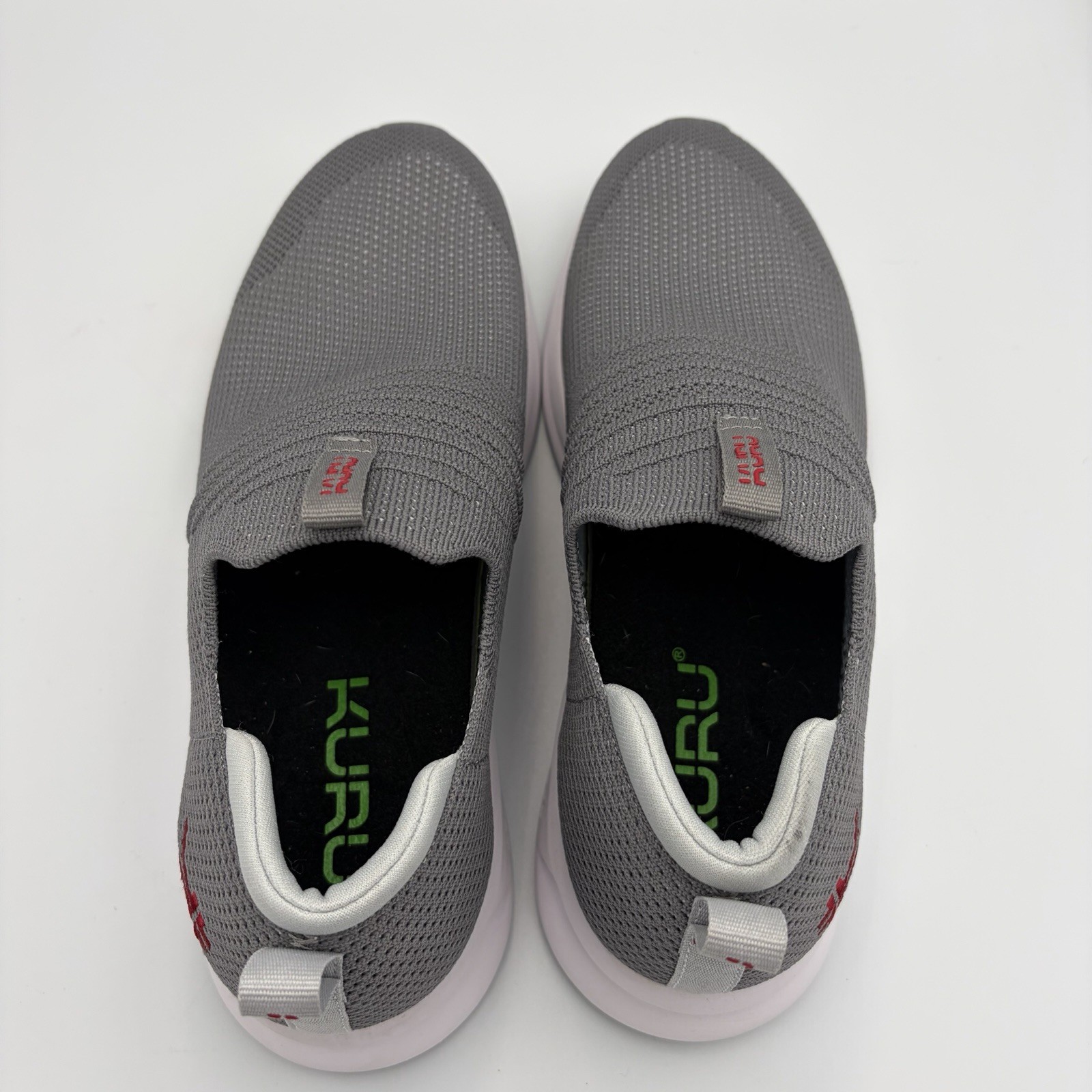 Kuru Atom Slip-On Mens Size 9 Cloud Gray Cardinal Red Walking Shoes Sneakers
