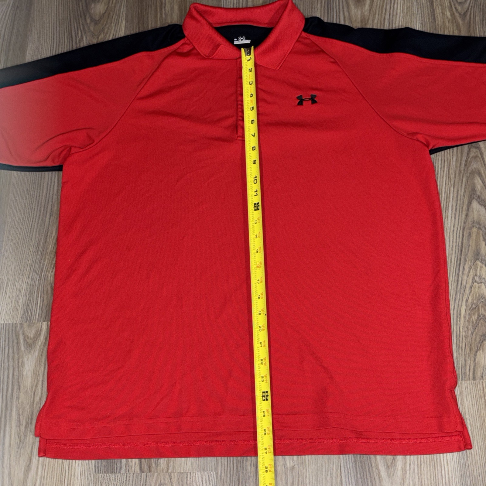 UNDER ARMOUR RED WITH BLACK SIZE XL SHORT SLEEVE POLO SHIRT